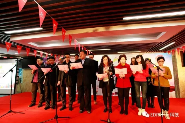 11-工總一院、工總二院共同詩朗誦《紅旗飄飄》.webp.jpg