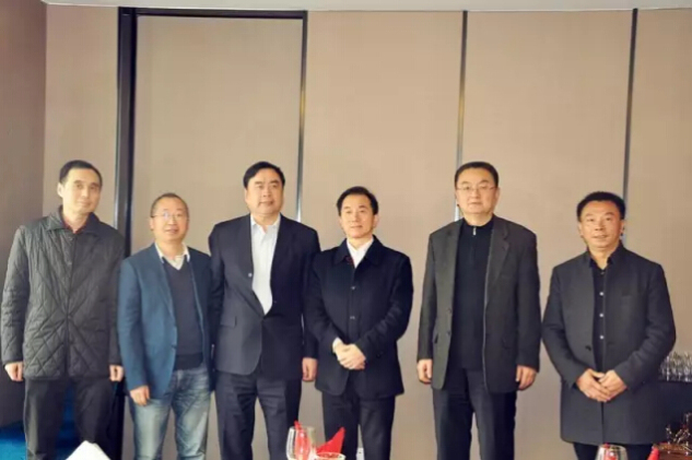 4-王明云、王珩、孫明陪同趙振元董事長(zhǎng)接待陳放副主席一行.jpg