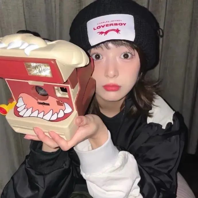 女权天使封面