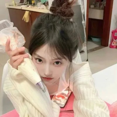 超犀女王封面